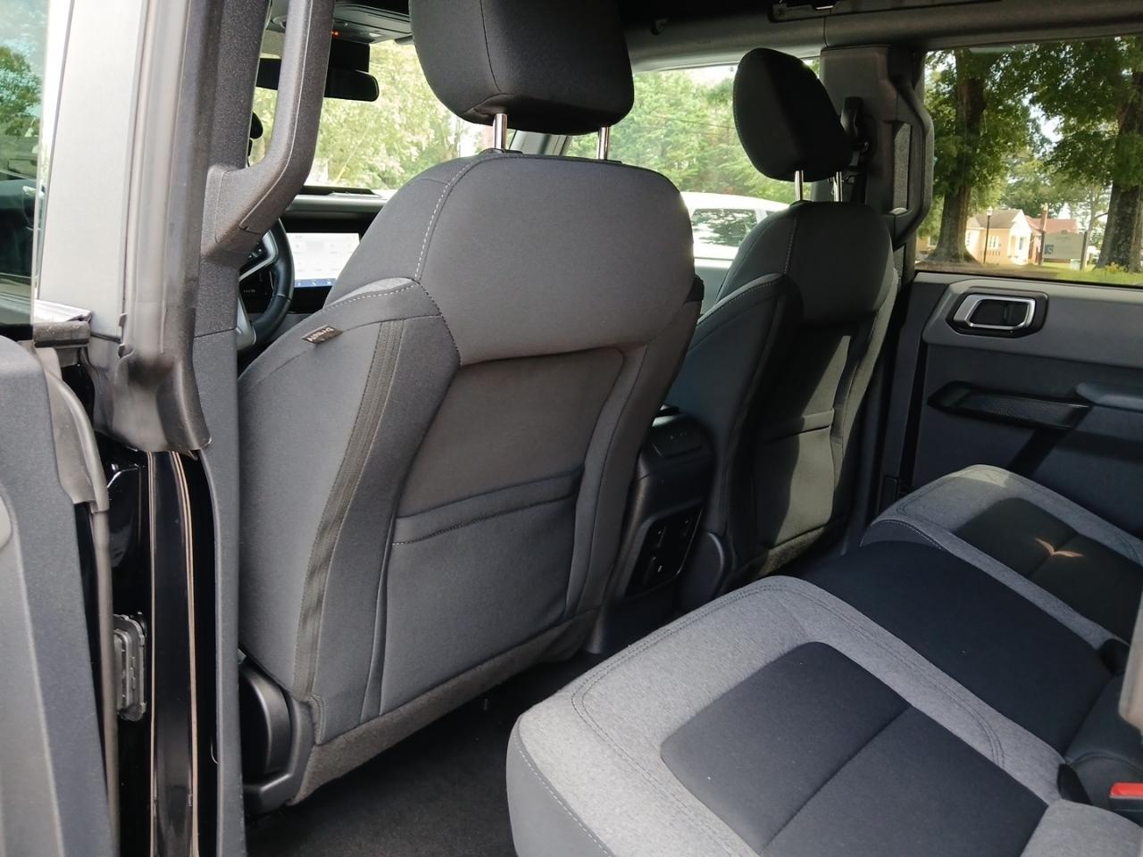 Ford Bronco Base 4-Door 2022
