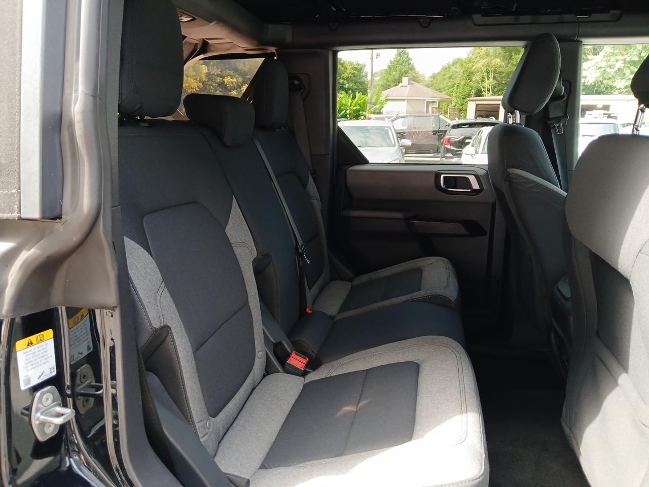 Ford Bronco Base 4-Door 2022