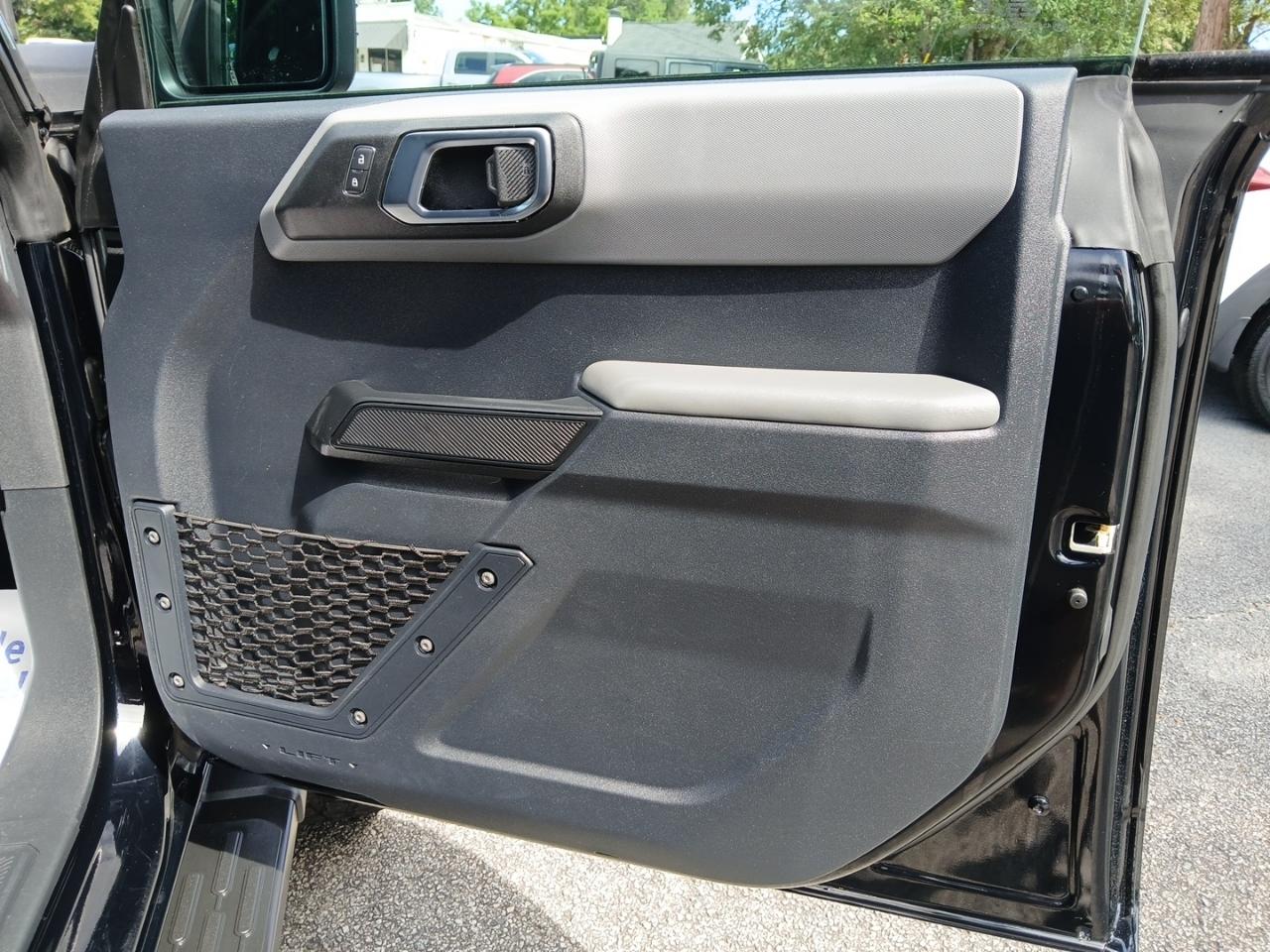 Ford Bronco Base 4-Door 2022