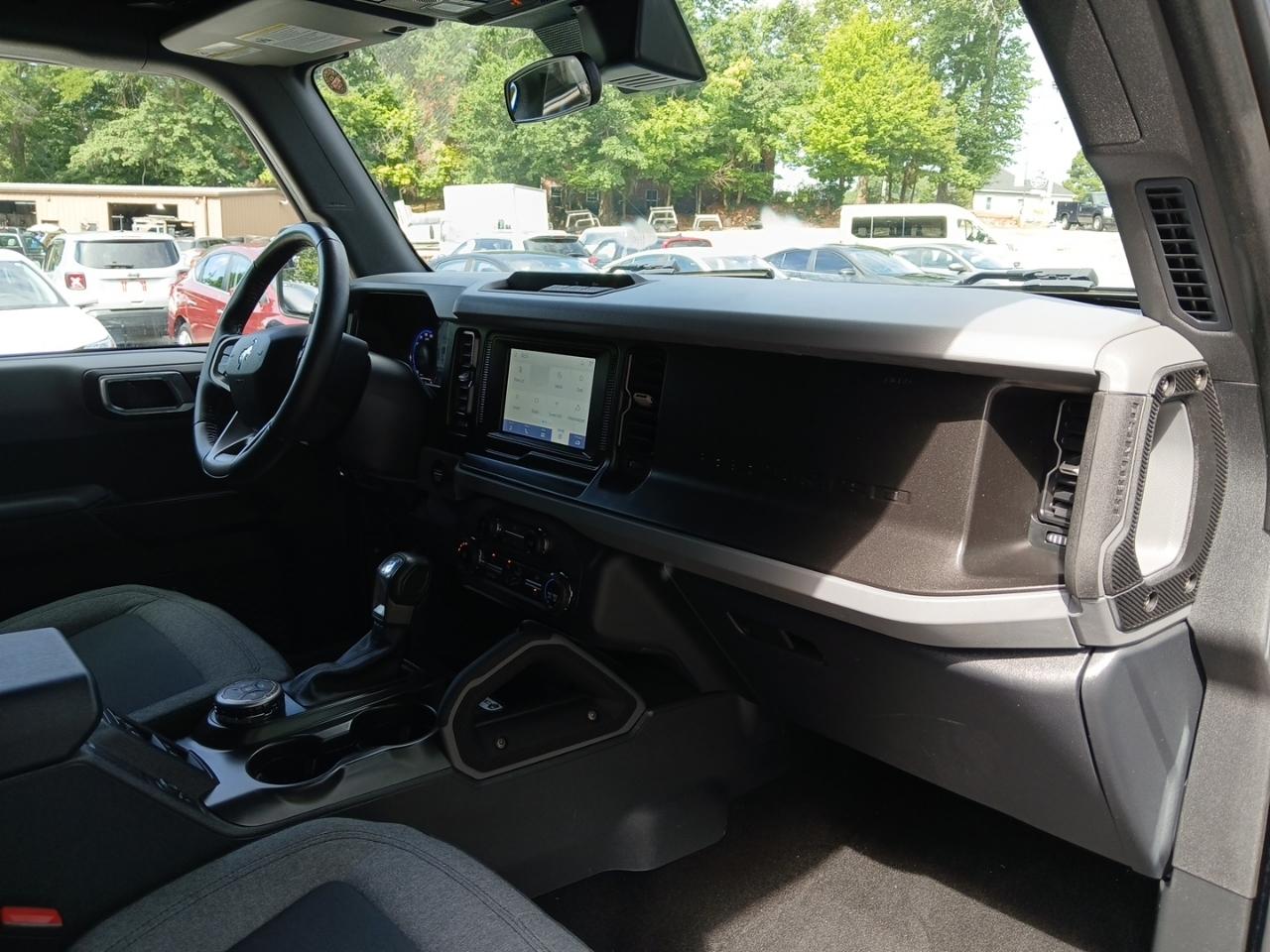Ford Bronco Base 4-Door 2022