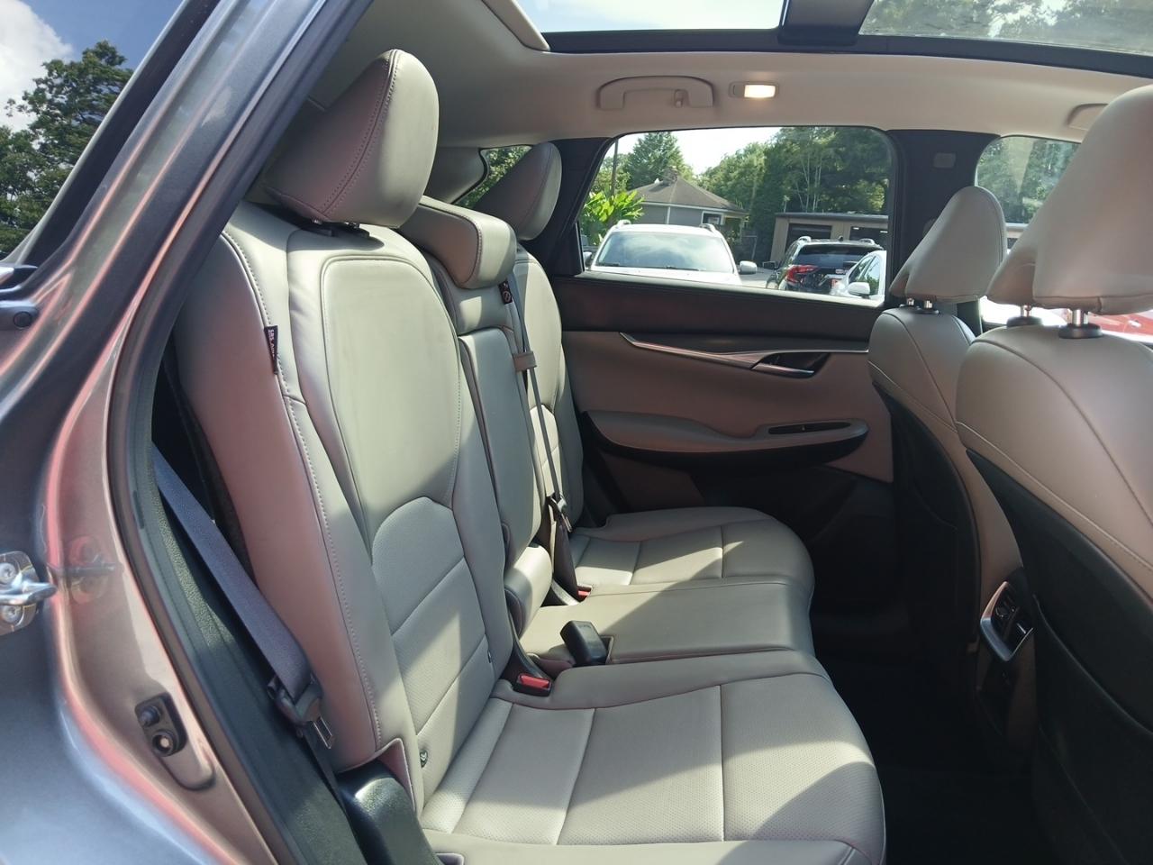 Infiniti QX50 LUXE 2024