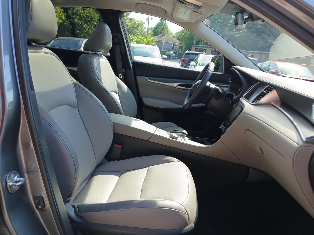 Infiniti QX50 LUXE 2024