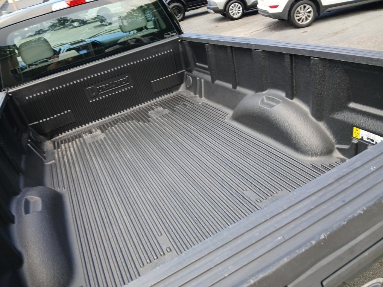 Ford F-150 2WD Reg Cab 141" XL 2018