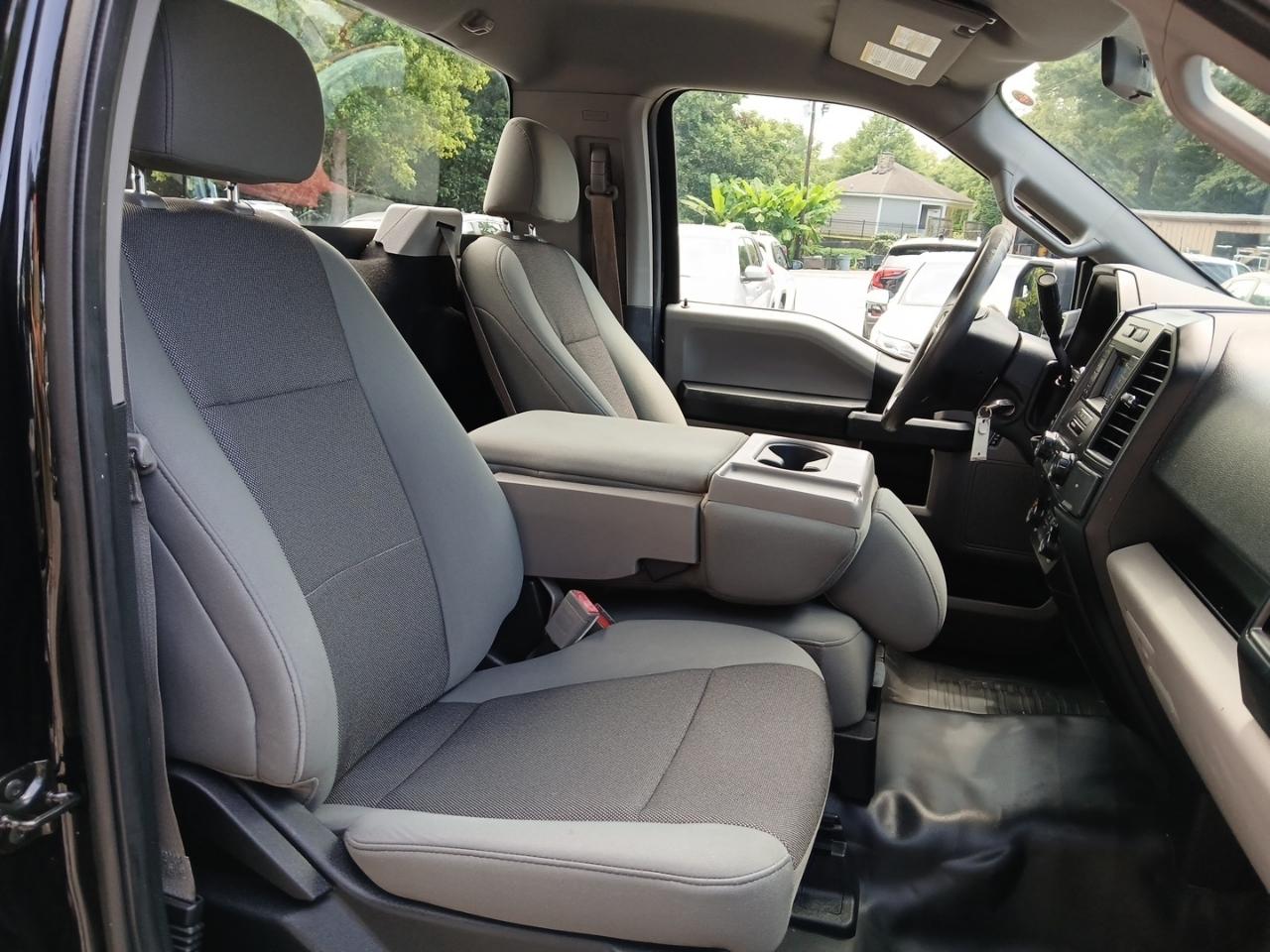 Ford F-150 2WD Reg Cab 141" XL 2018