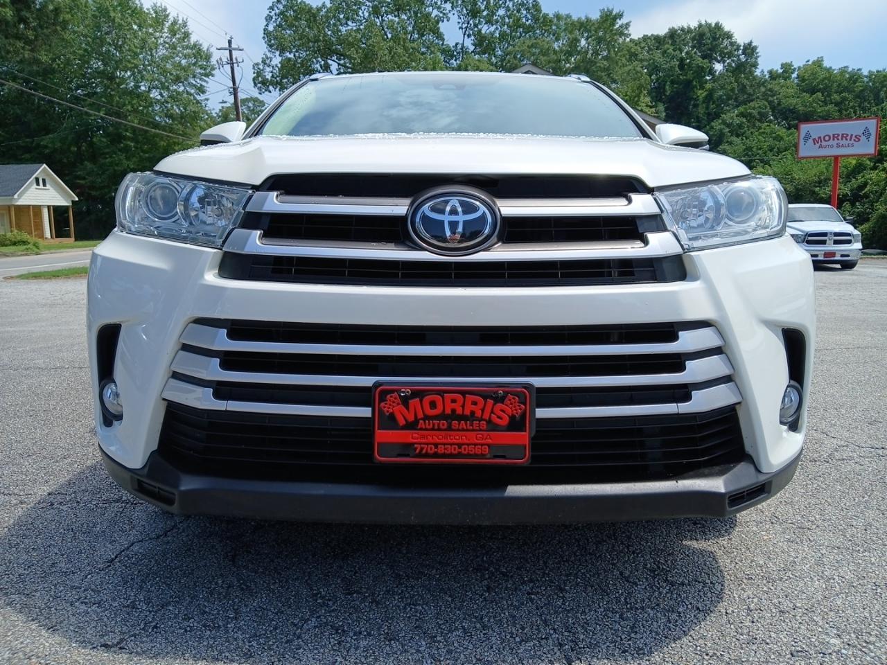 Toyota Highlander SE FWD V6 2019