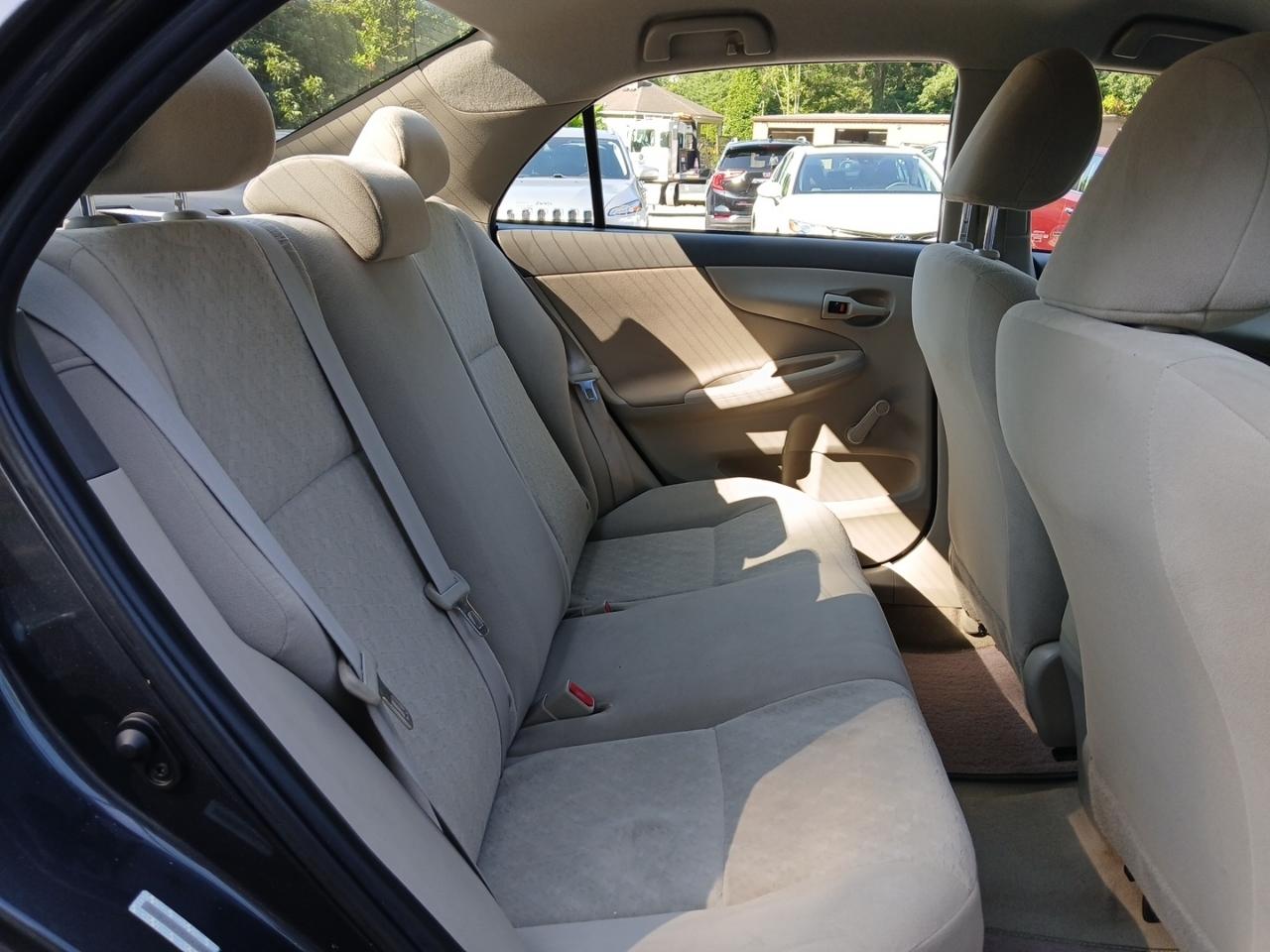 Toyota Corolla S 4-Speed AT 2009