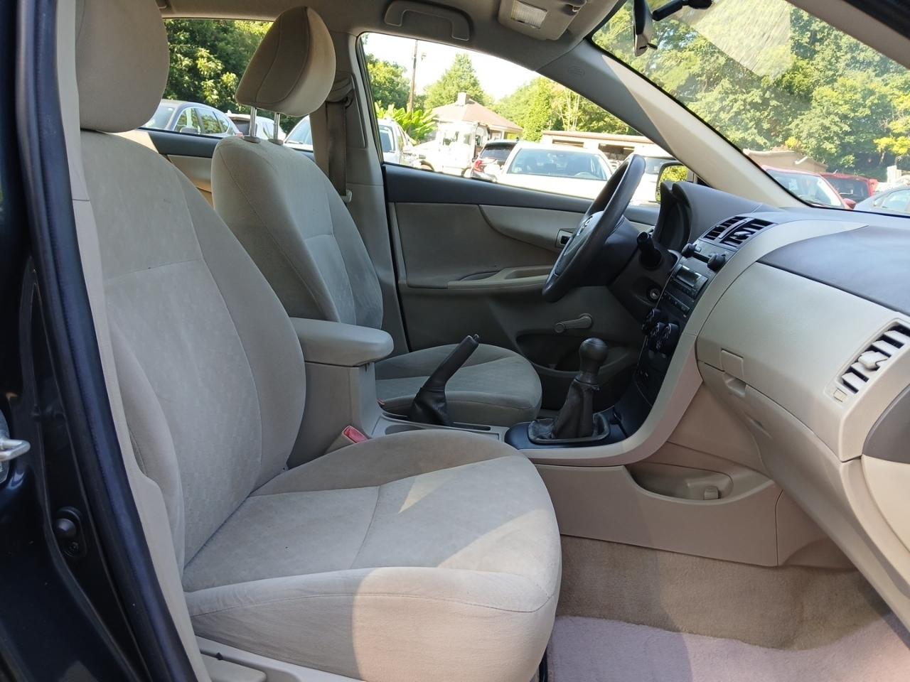Toyota Corolla S 4-Speed AT 2009