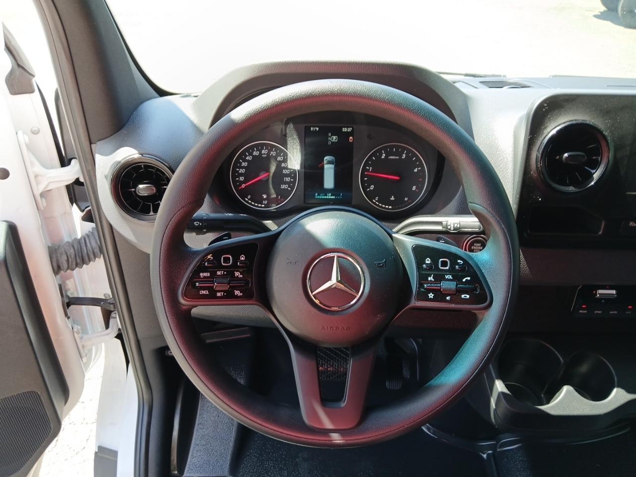 Mercedes-Benz Sprinter 2500 2024