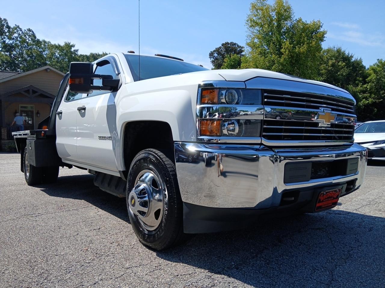 Chevrolet Silverado 3500HD Work Truck Crew Cab 4WD 2017