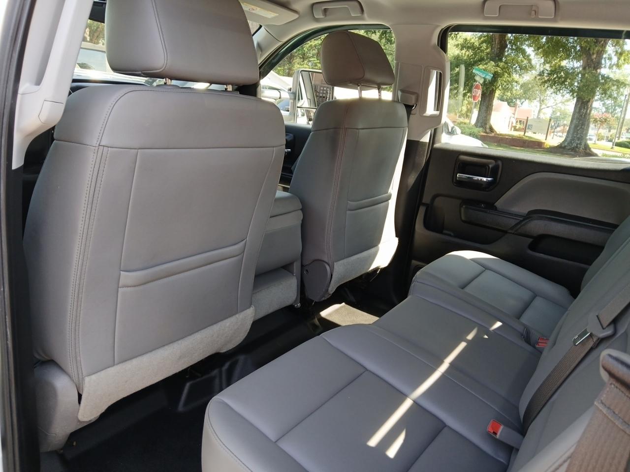 Chevrolet Silverado 3500HD Work Truck Crew Cab 4WD 2017