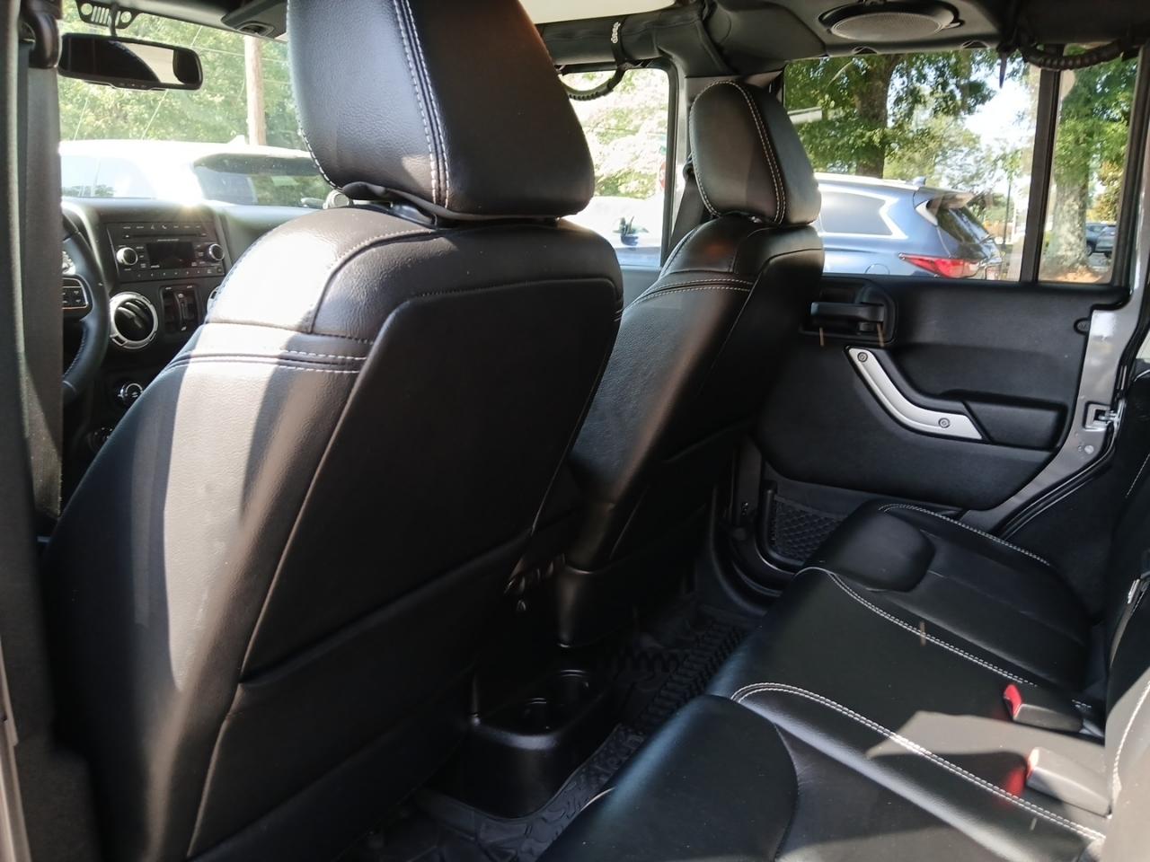Jeep Wrangler Unlimited Rubicon 4WD 2014