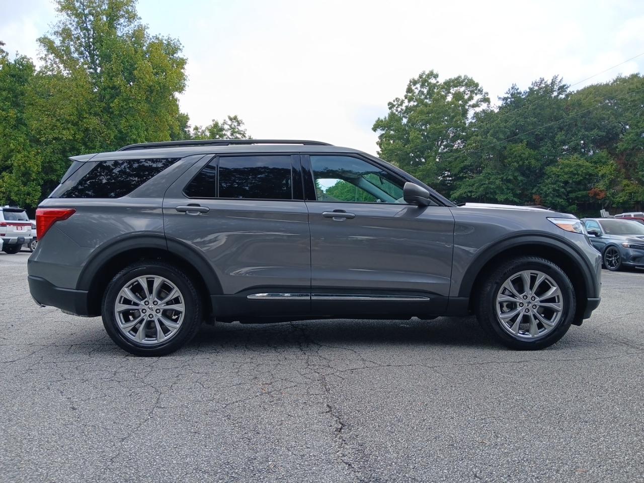 Ford Explorer AWD 4dr XLT 2021