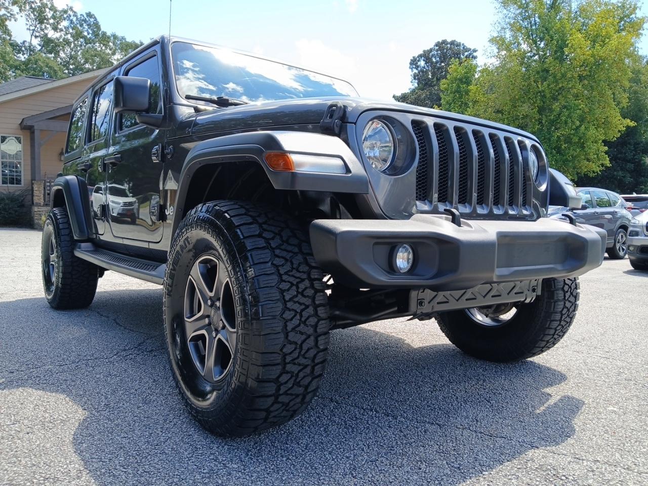 Jeep Wrangler Unlimited Sport 2018