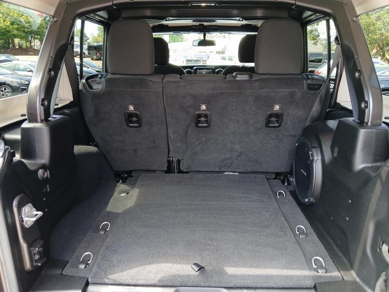 Jeep Wrangler Unlimited Sport 2018