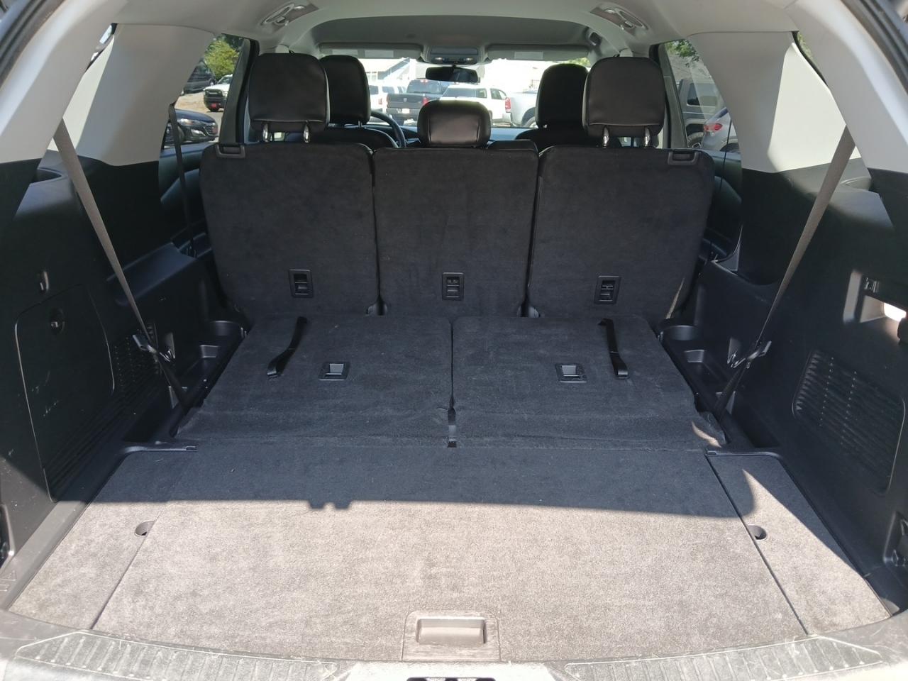 Ford Explorer XLT 2022