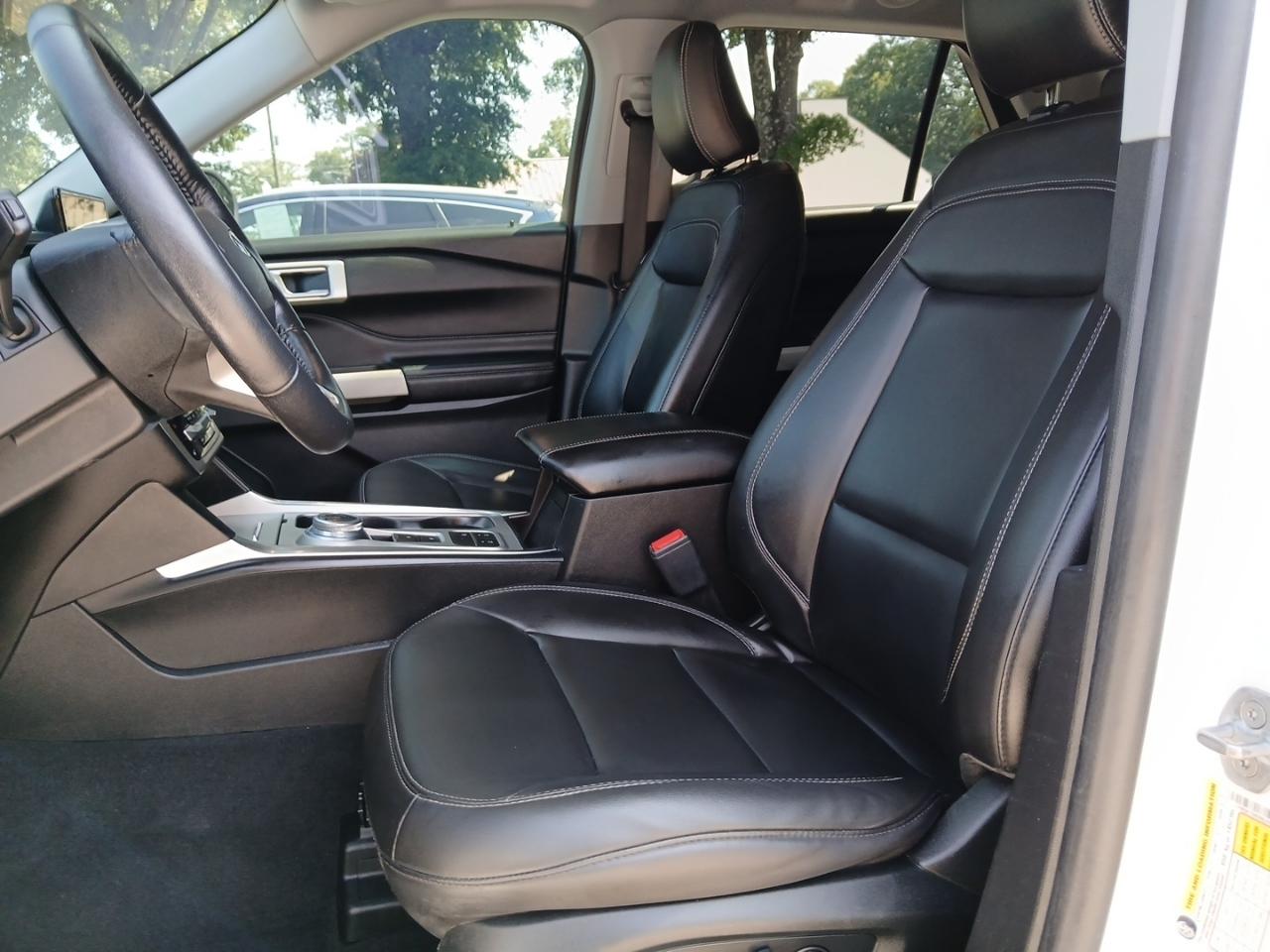 Ford Explorer XLT 2022