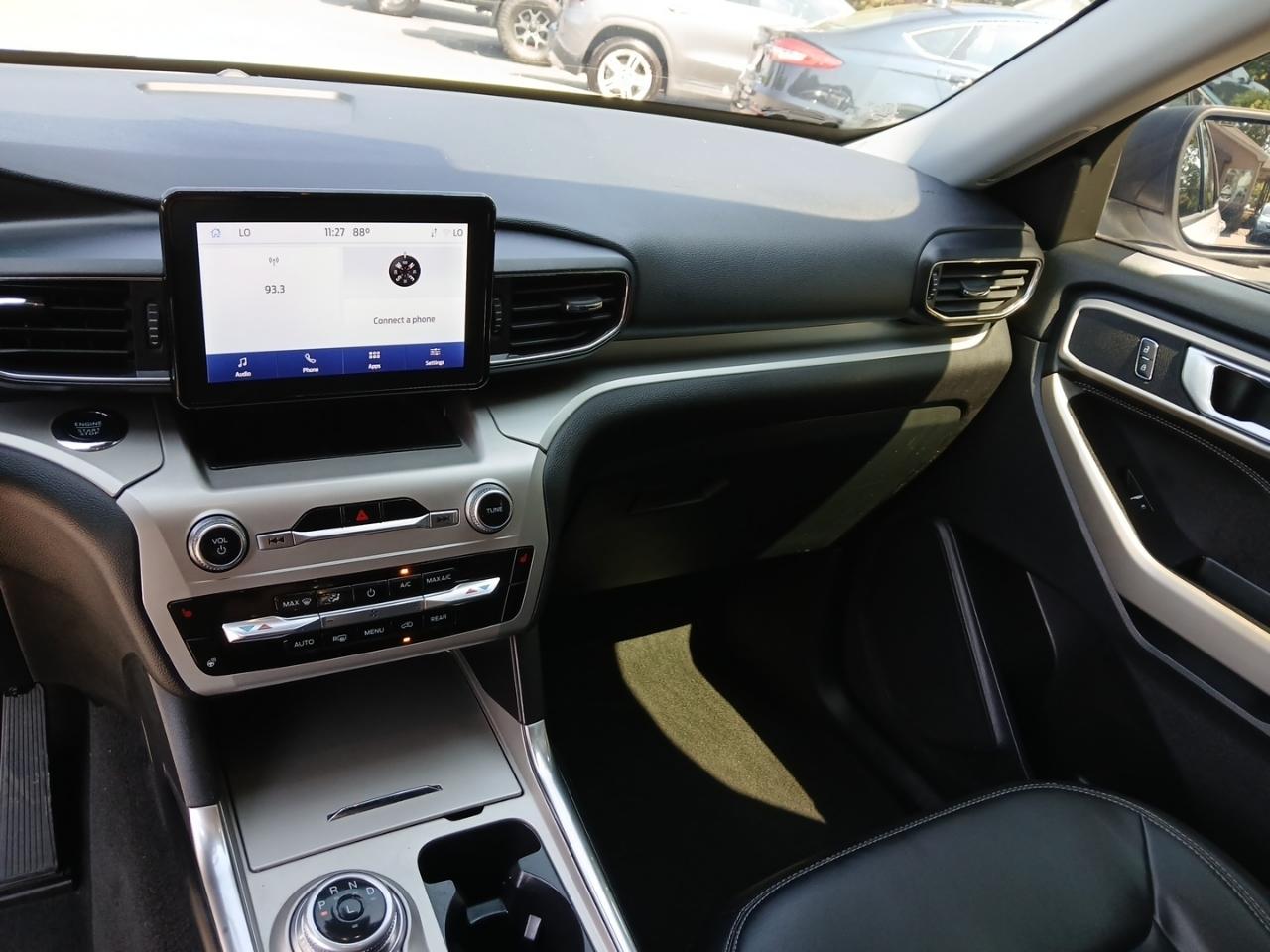Ford Explorer XLT 2022