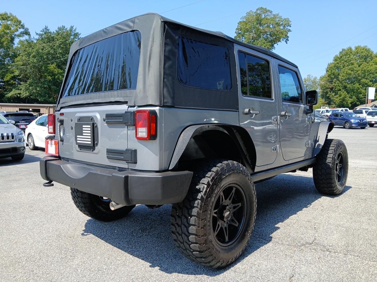 Jeep Wrangler Unlimited Sport 4WD 2017