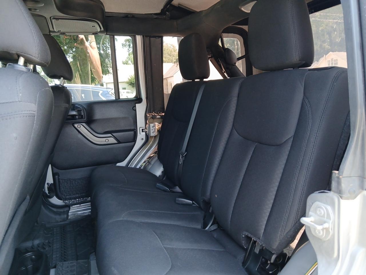 Jeep Wrangler Unlimited Sport 4WD 2017