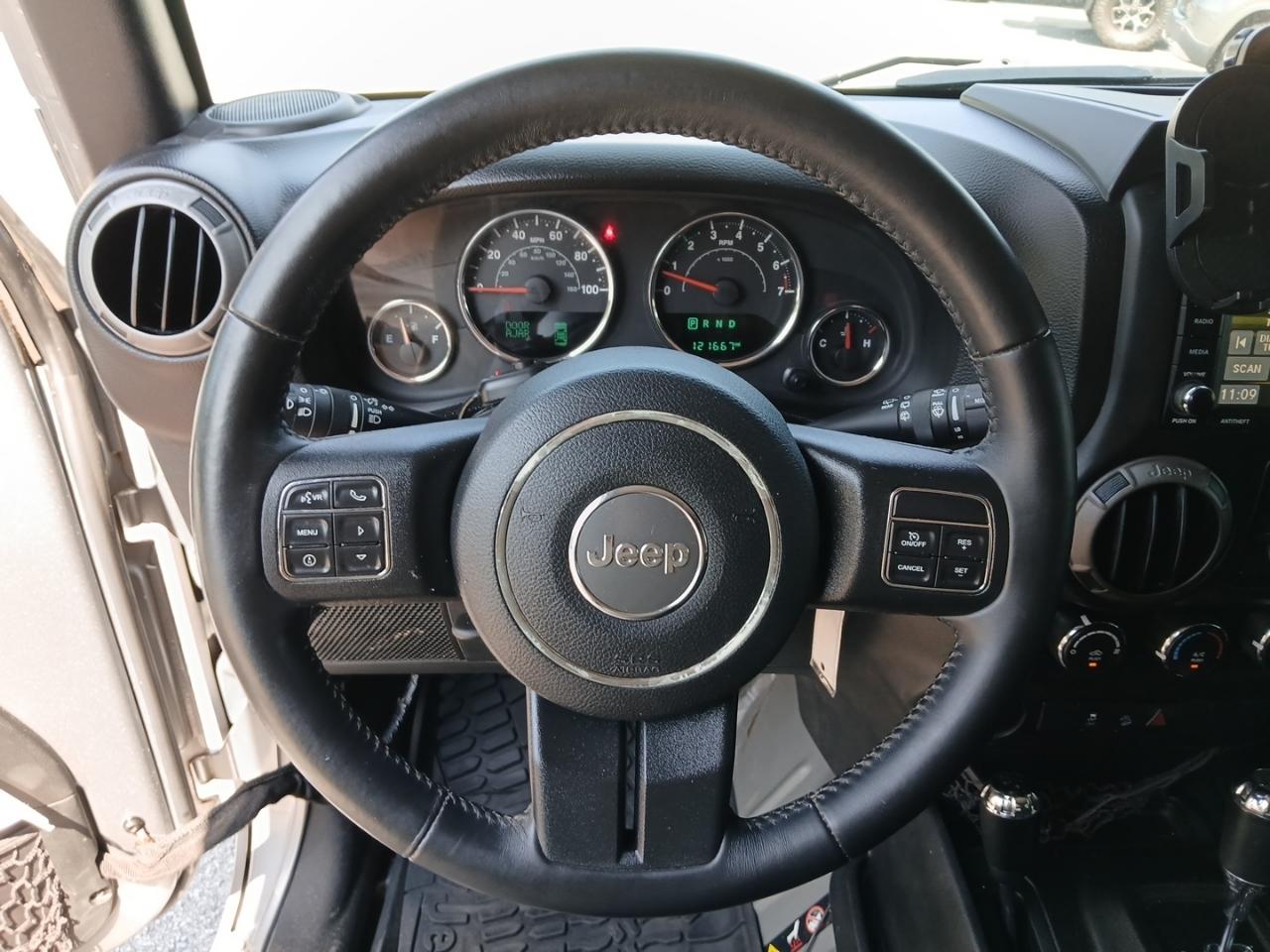 Jeep Wrangler Unlimited Sport 4WD 2017