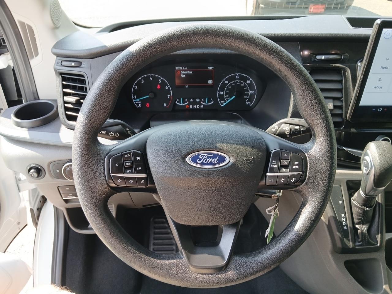 Ford Transit 350 Wagon Med. Roof XL w/Sliding Pass. 148-in. WB 2023