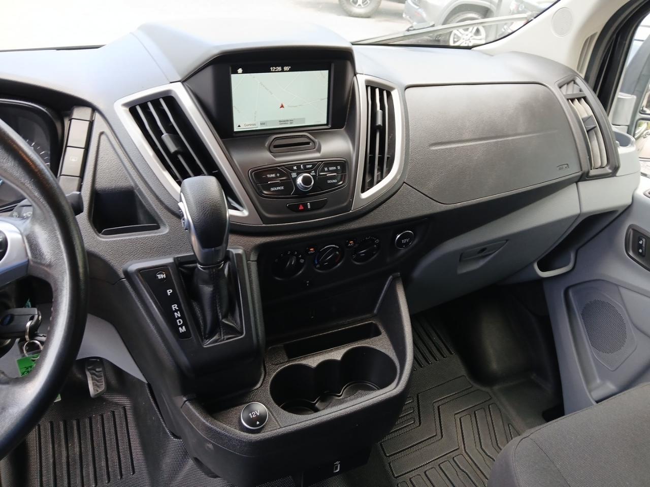 Ford Transit 350 Wagon Med. Roof XL w/Sliding Pass. 148-in. WB 2018
