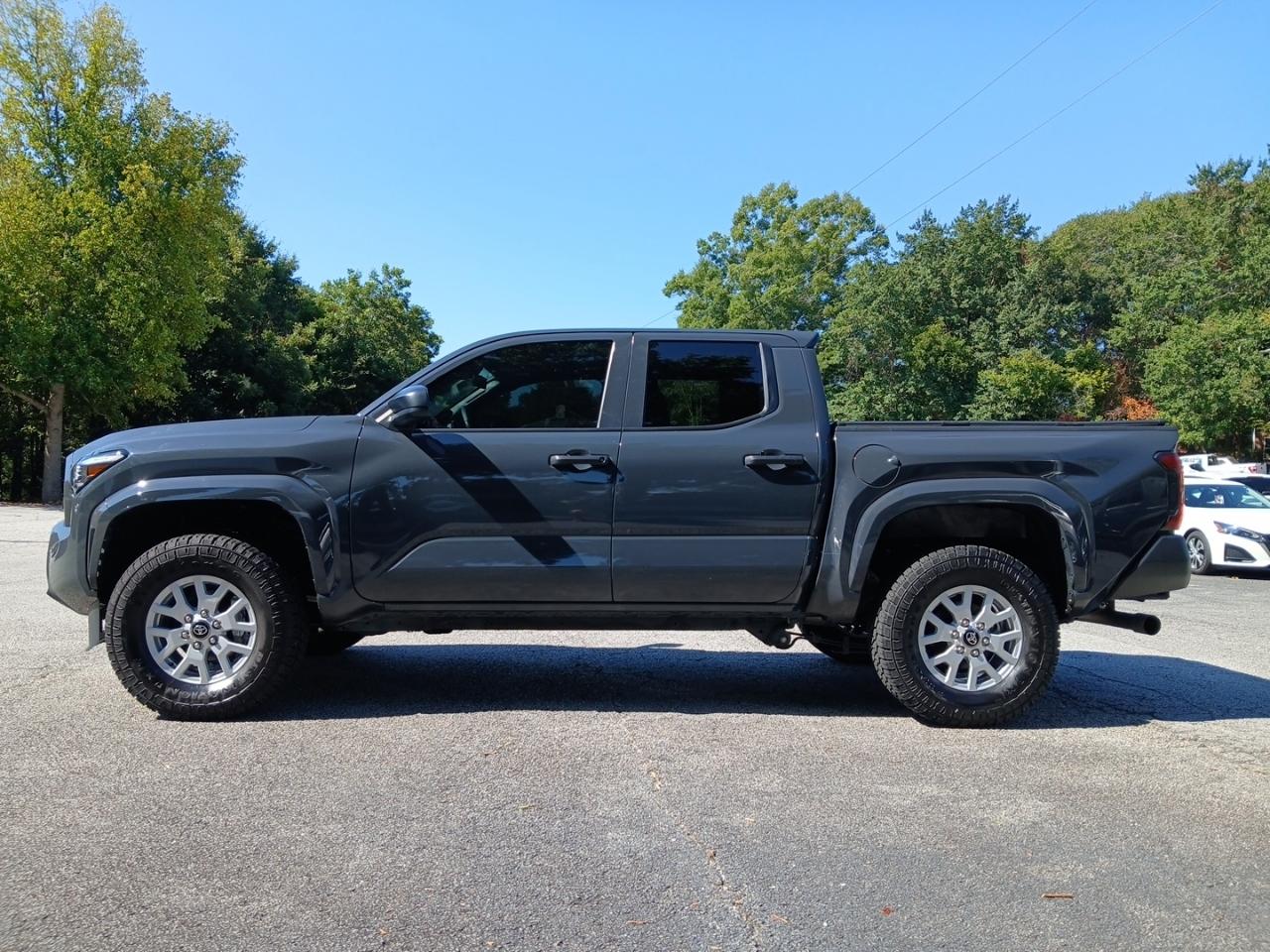 Toyota Tacoma SR Double Cab 4WD 2025