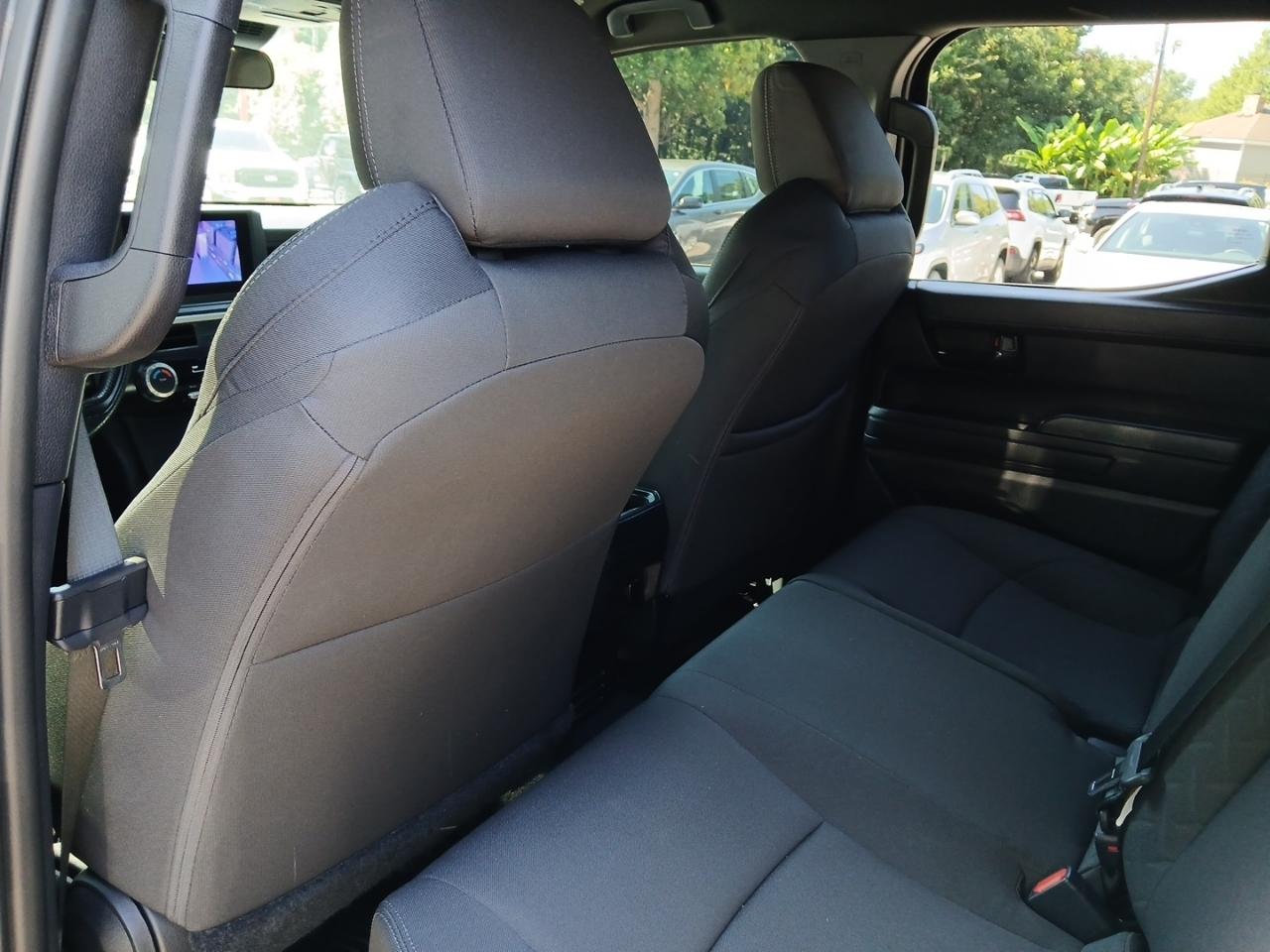 Toyota Tacoma SR Double Cab 4WD 2025