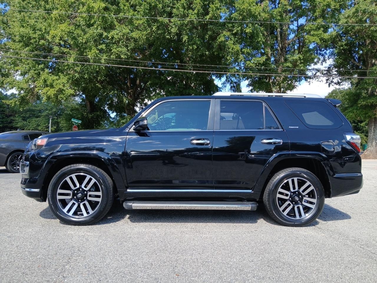 Toyota 4Runner Limited 2WD 2021