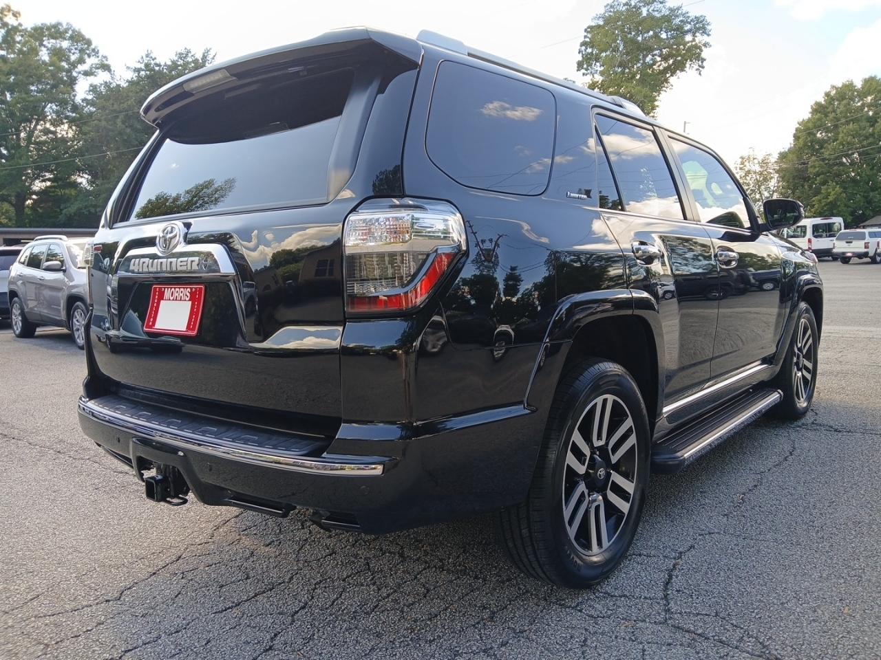 Toyota 4Runner Limited 2WD 2021