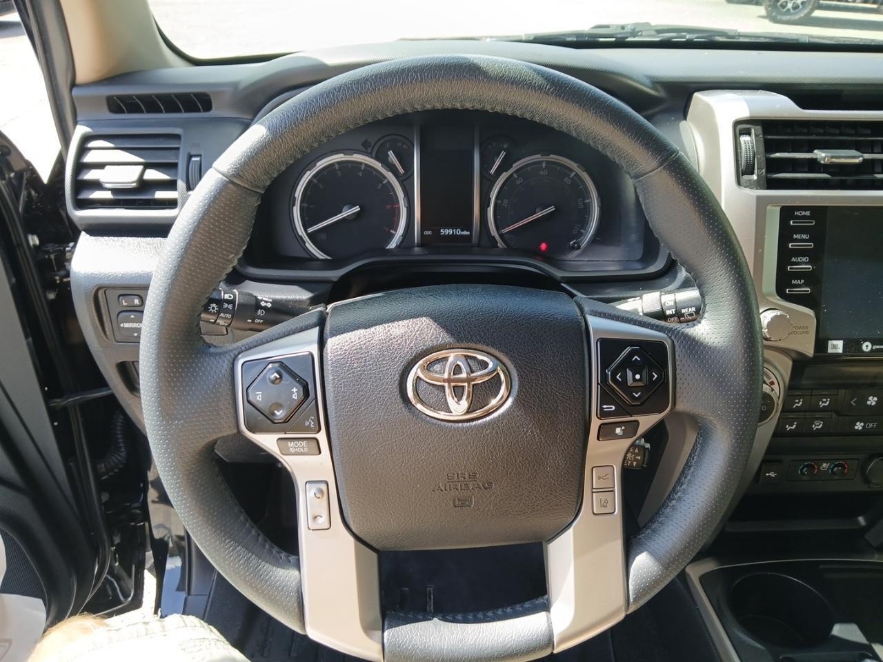 Toyota 4Runner Limited 2WD 2021