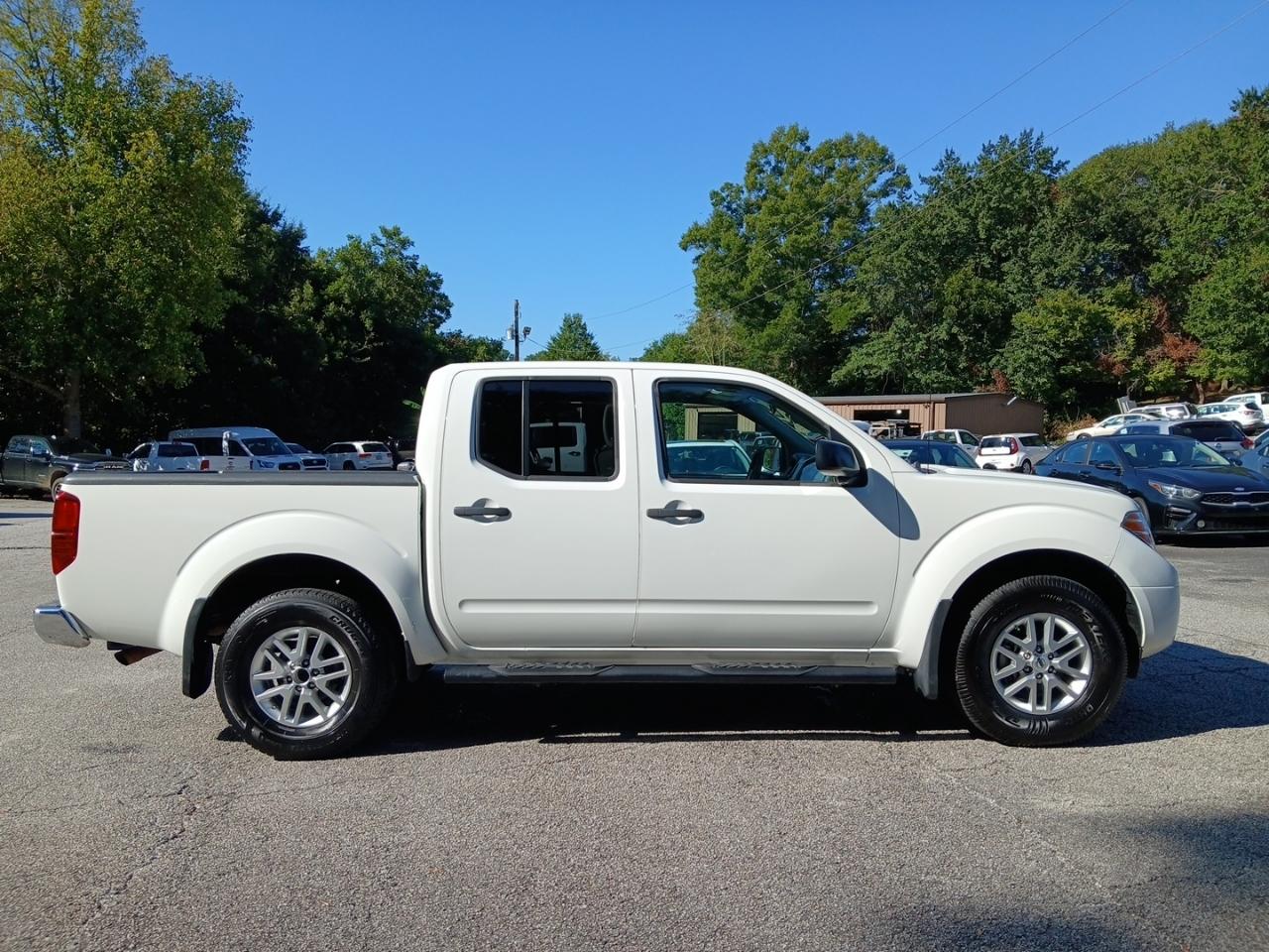 Nissan Frontier 4WD Crew Cab SWB Auto SV 2019