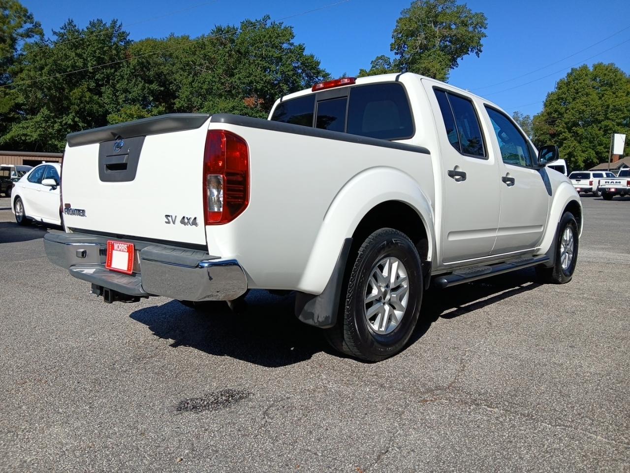 Nissan Frontier 4WD Crew Cab SWB Auto SV 2019