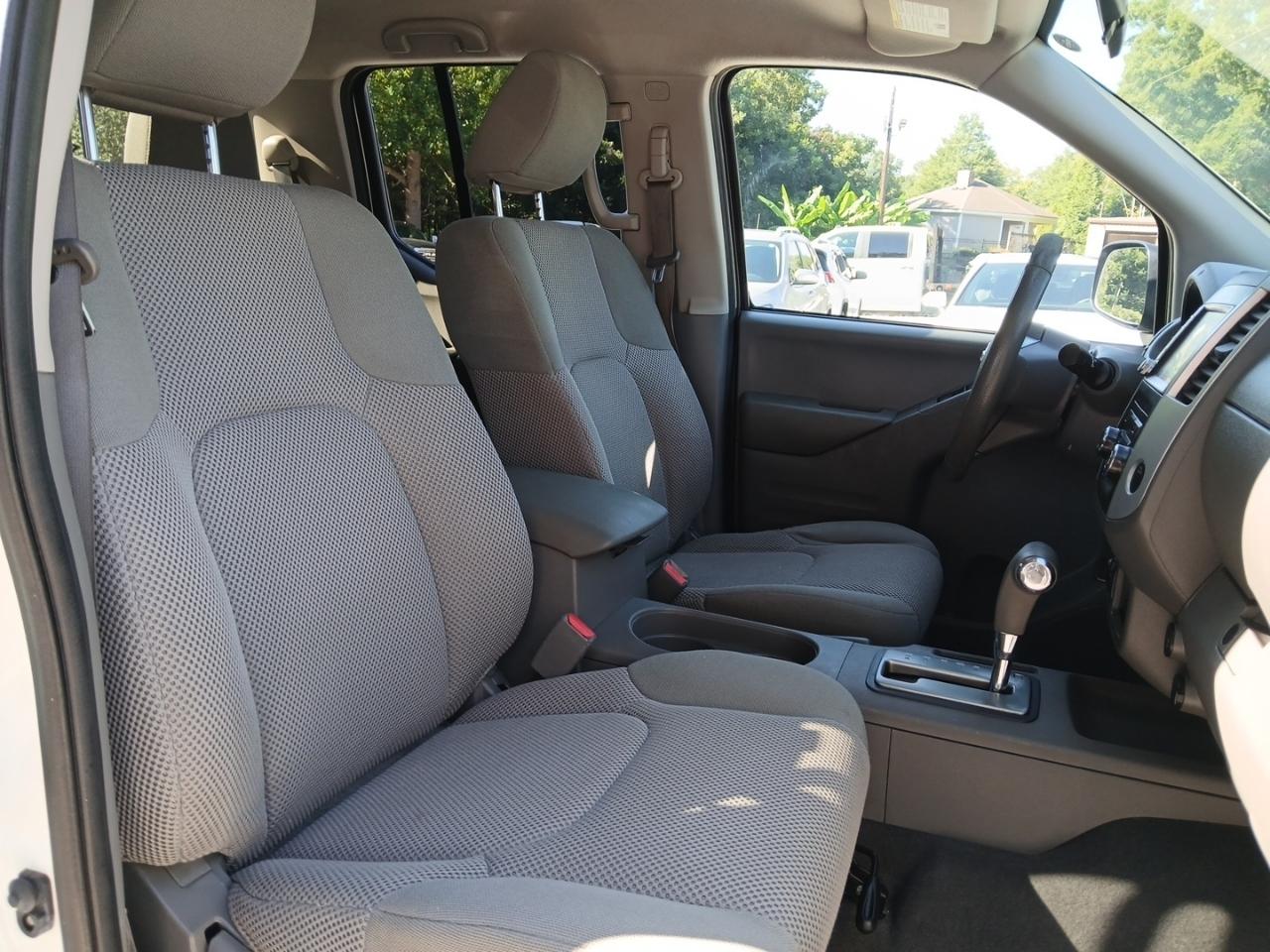 Nissan Frontier 4WD Crew Cab SWB Auto SV 2019