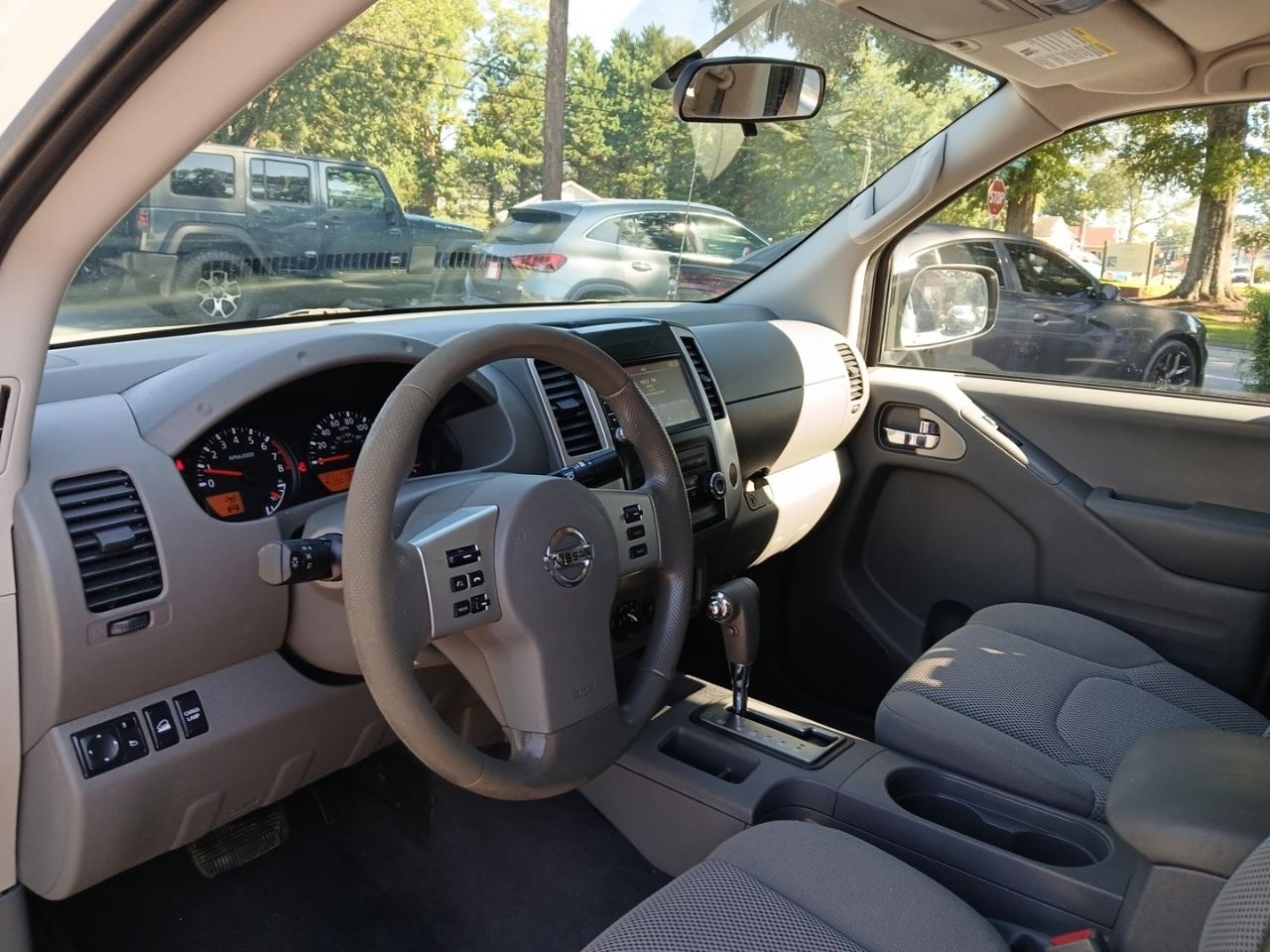 Nissan Frontier 4WD Crew Cab SWB Auto SV 2019