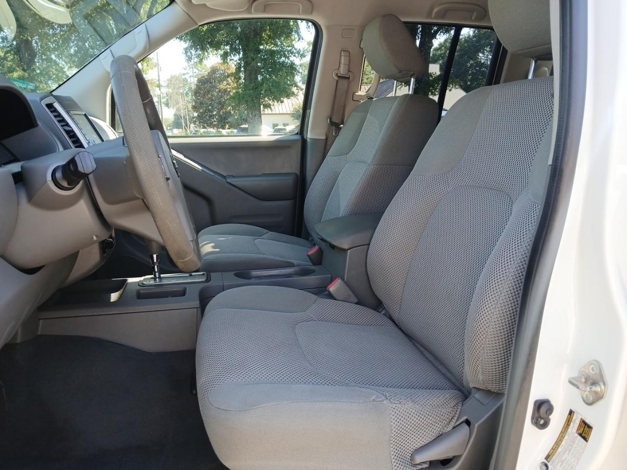 Nissan Frontier 4WD Crew Cab SWB Auto SV 2019