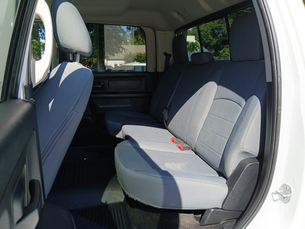 RAM 2500 Tradesman Crew Cab SWB 4WD 2017