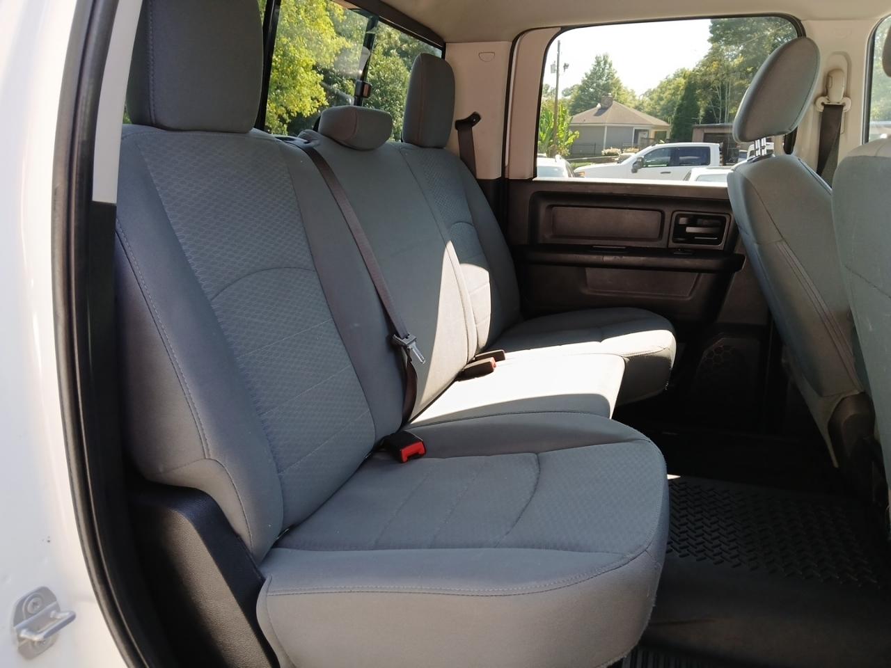 RAM 2500 Tradesman Crew Cab SWB 4WD 2017