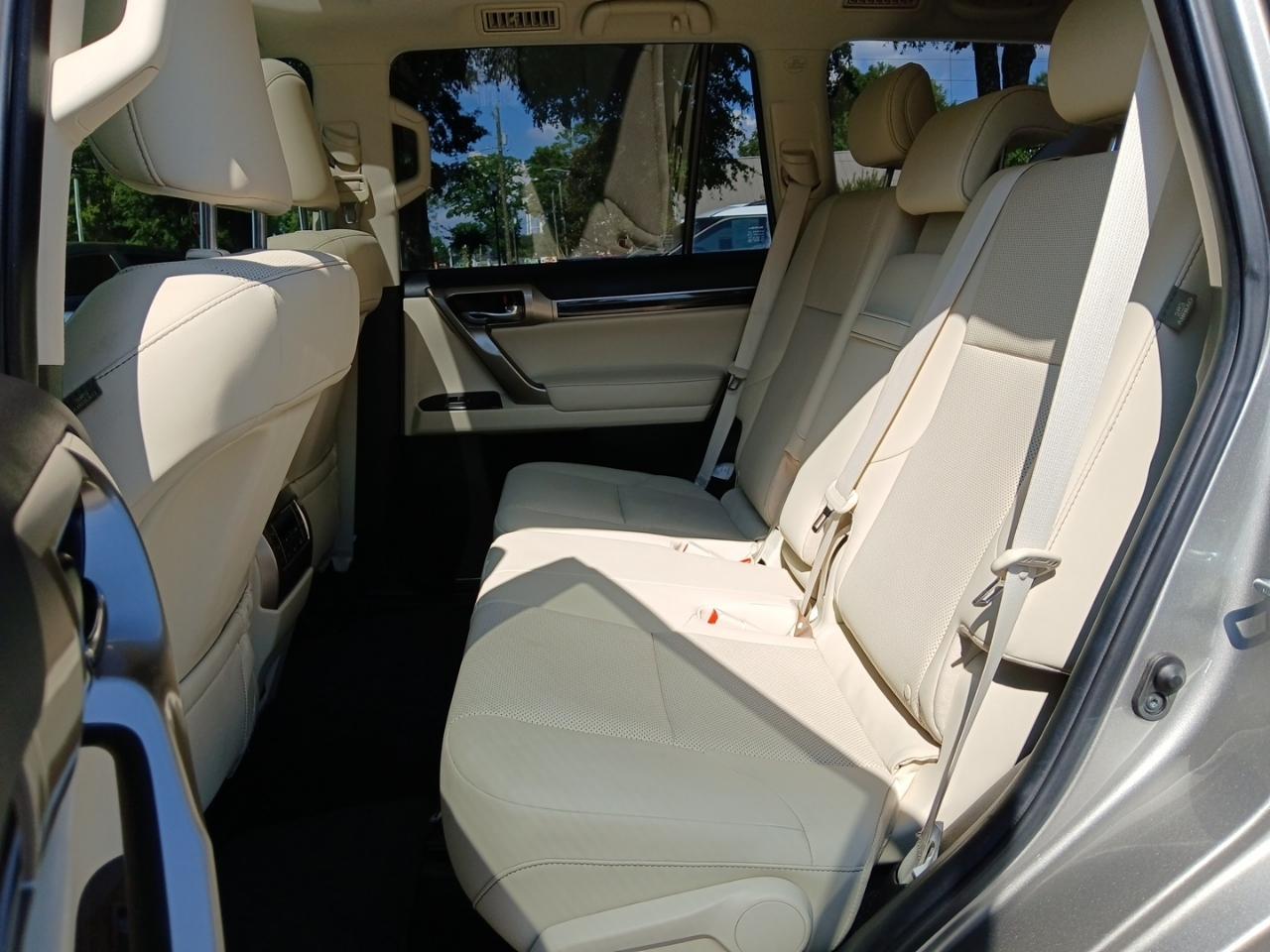 Lexus GX 460 Base 2020