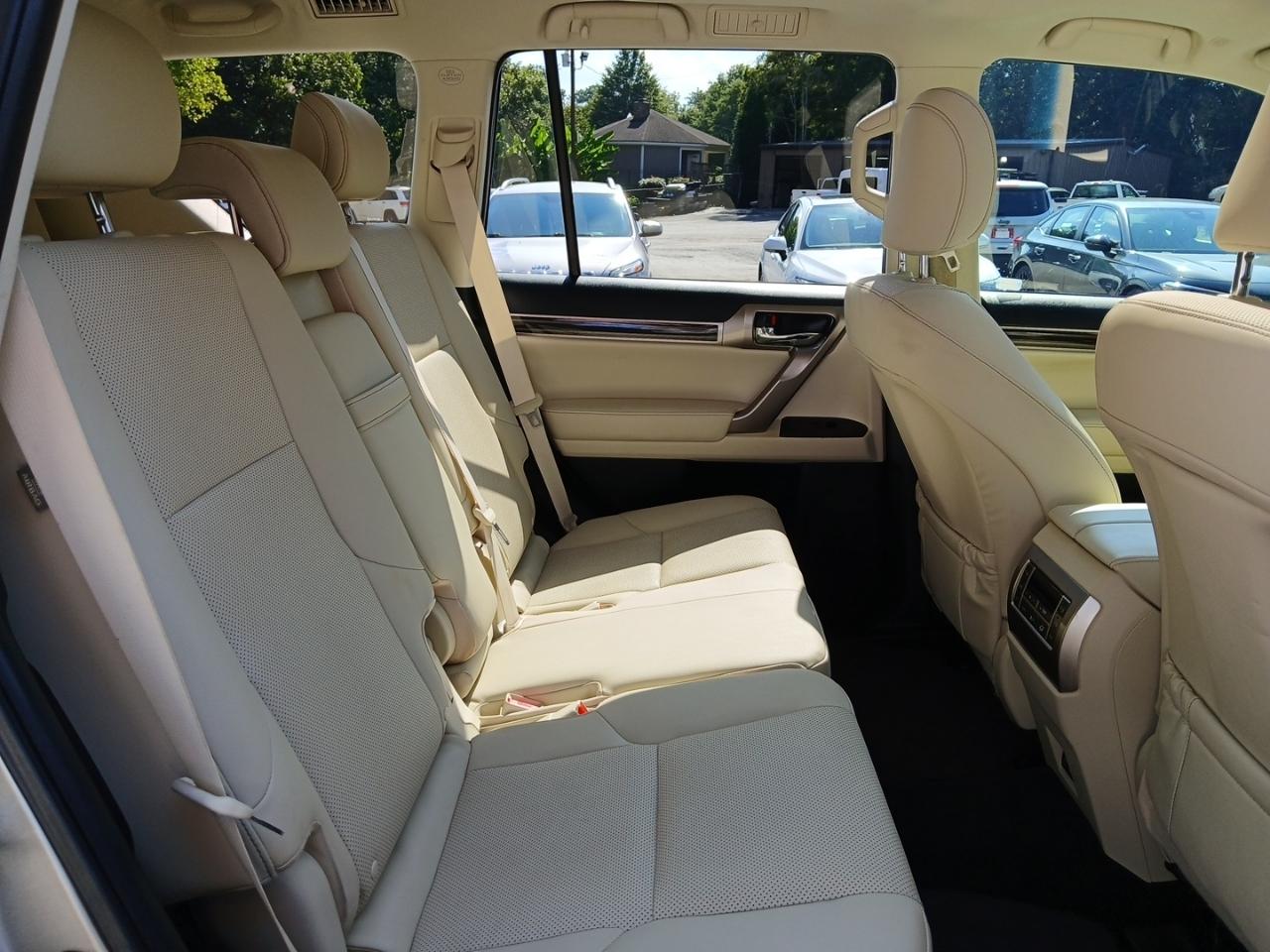 Lexus GX 460 Base 2020