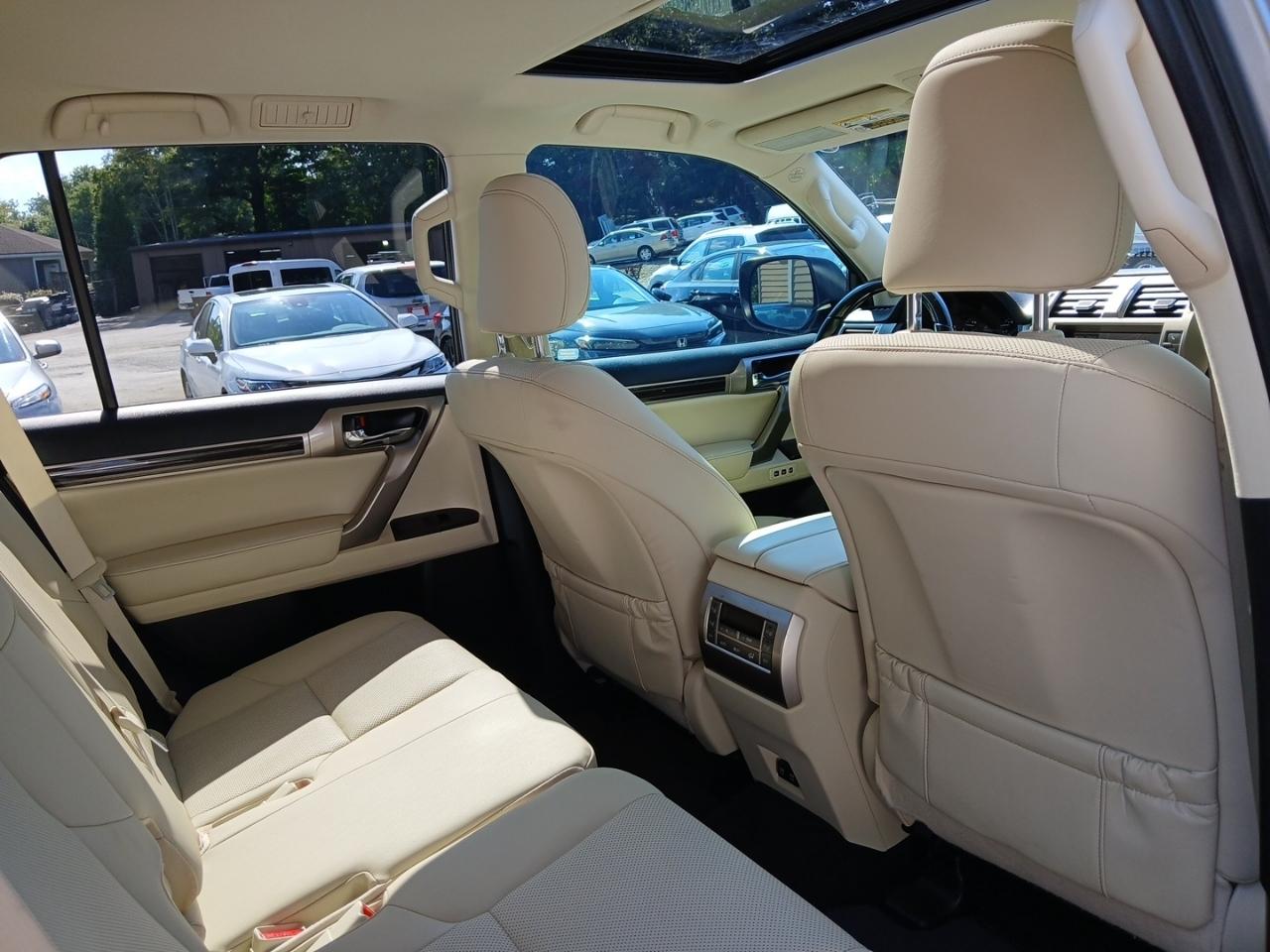 Lexus GX 460 Base 2020