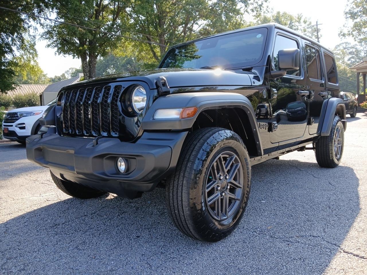 Jeep Wrangler Sport 2024