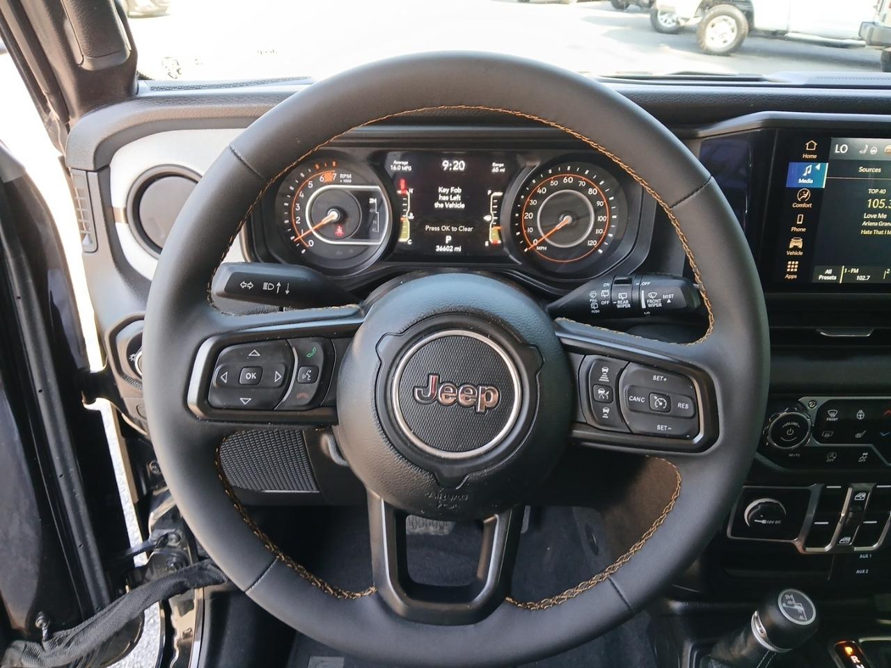 Jeep Wrangler Sport 2024