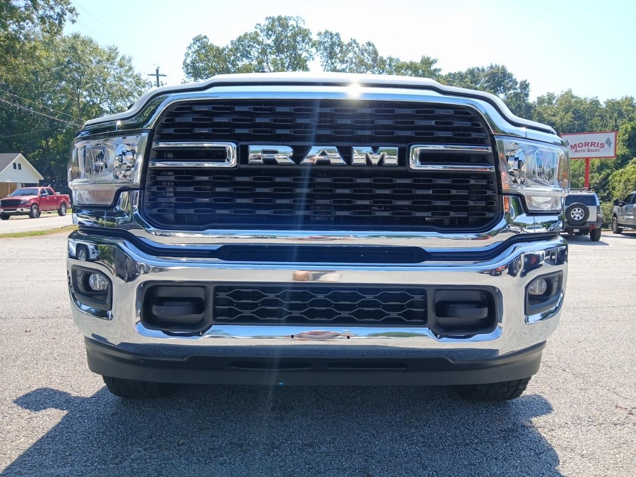 RAM 2500 Tradesman Crew Cab SWB 4WD 2024
