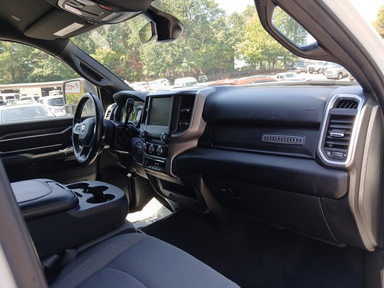 RAM 2500 Tradesman Crew Cab SWB 4WD 2024