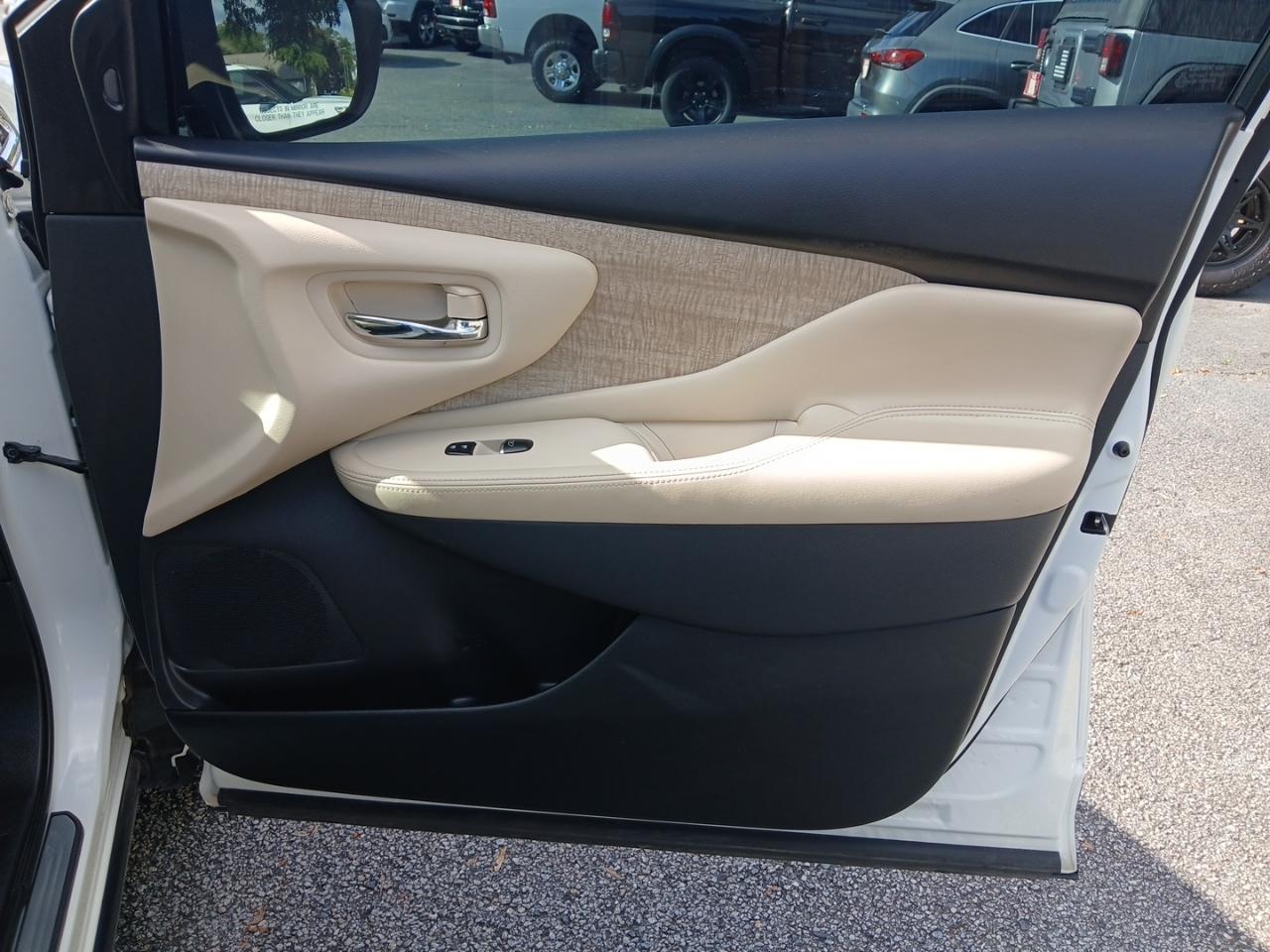 Nissan Murano SL AWD 2023