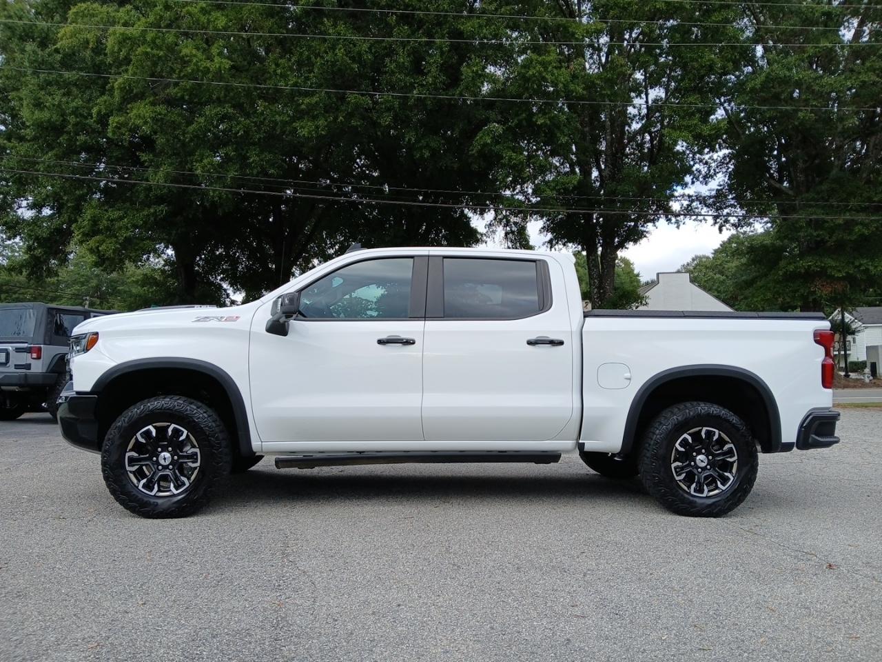 2023 Chevrolet Silverado 1500 ZR2 Crew Cab 4WD