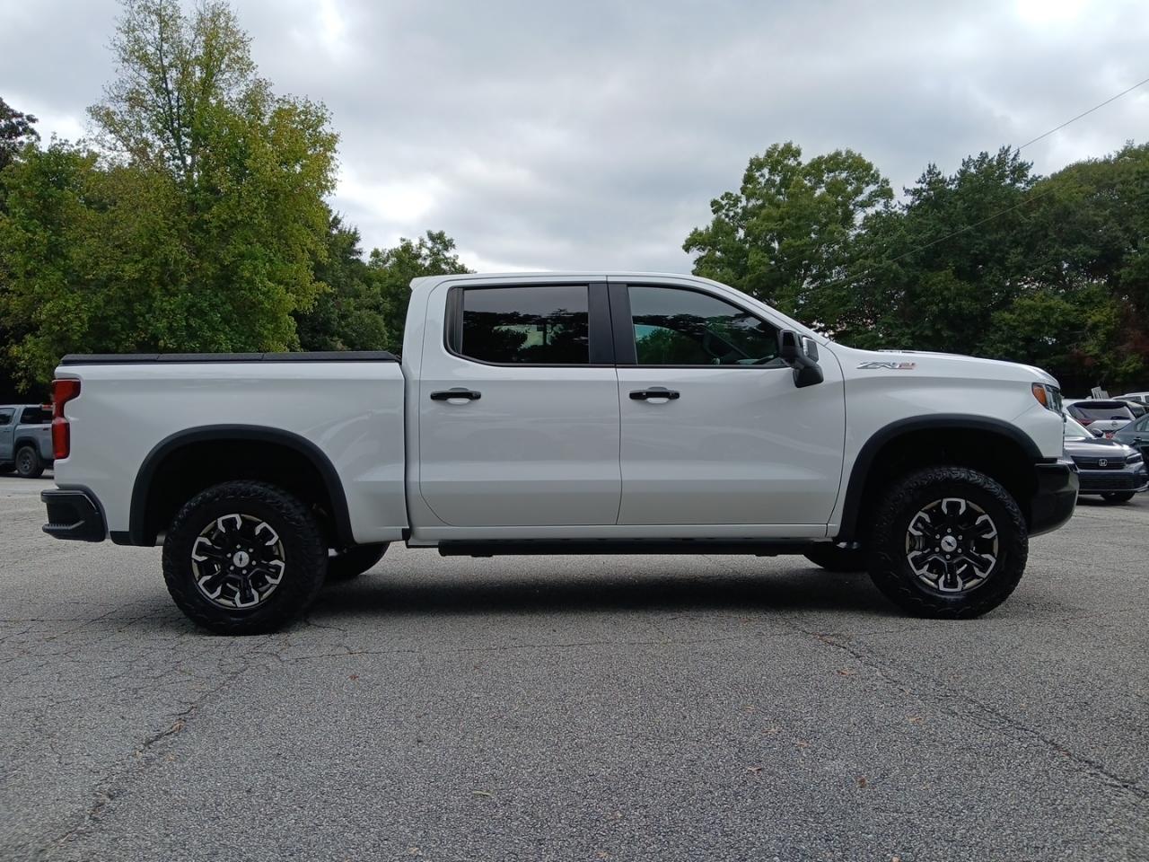 Chevrolet Silverado 1500 ZR2 Crew Cab 4WD 2023