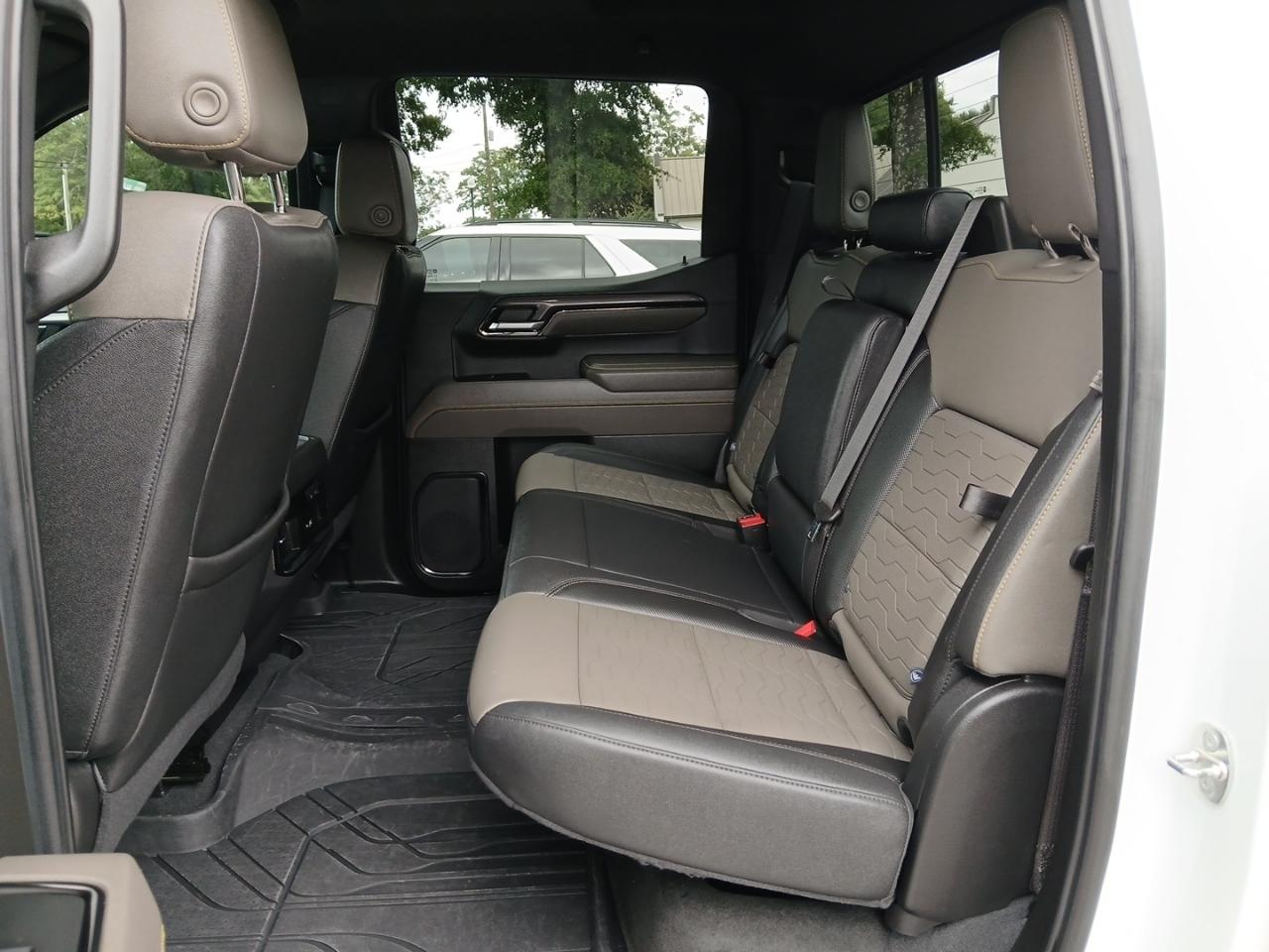 Chevrolet Silverado 1500 ZR2 Crew Cab 4WD 2023
