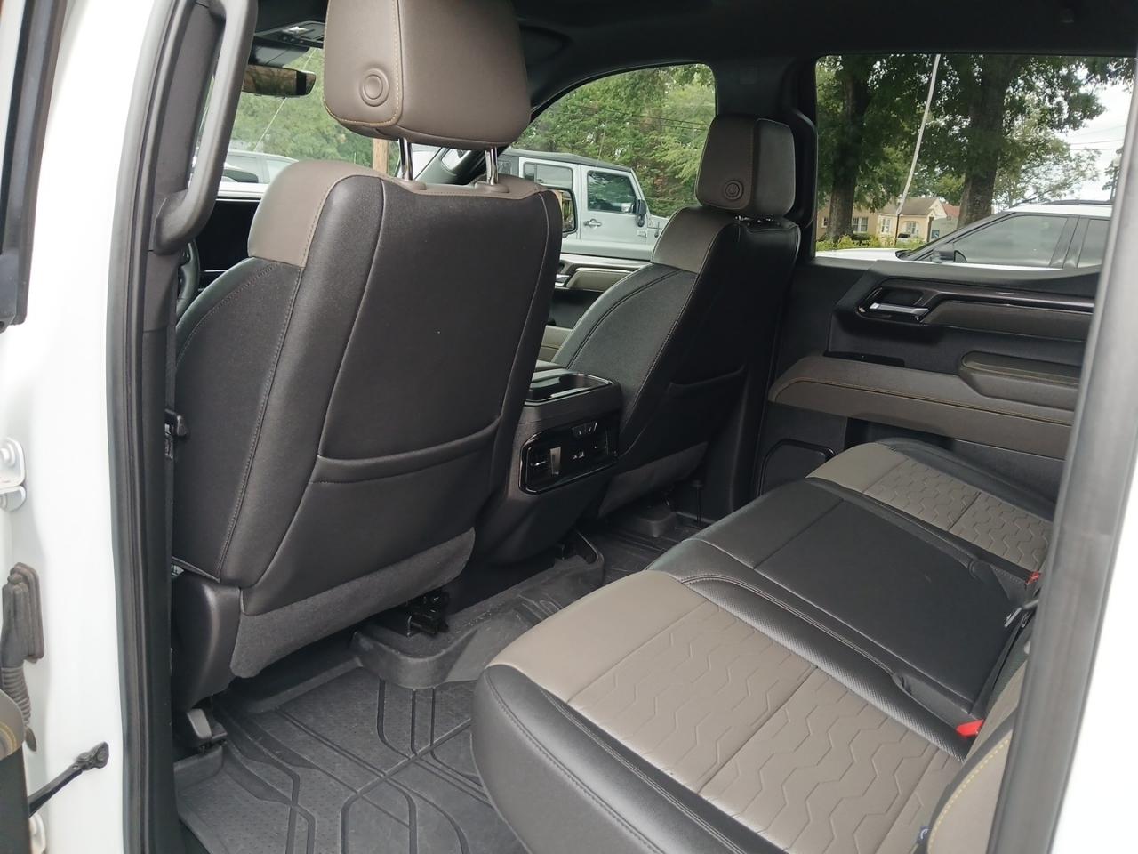 Chevrolet Silverado 1500 ZR2 Crew Cab 4WD 2023